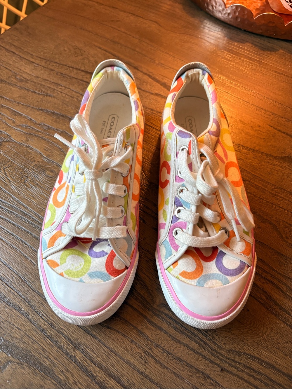 Coach Kids Multicolor Signature C Canvas Sneakers with Pink Trim